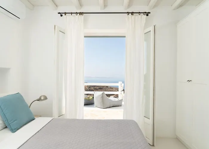 Willa Crystal By Mykonos Mood