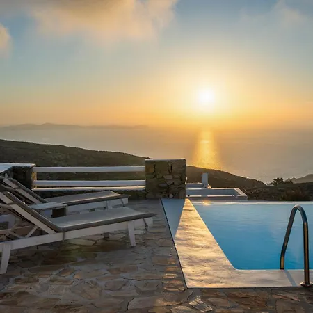 Crystal By Mykonos Mood Fanari